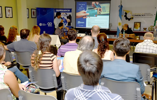 Presentación de servicios de Banca Electrónica en la Cámara de Comercio de Resistencia