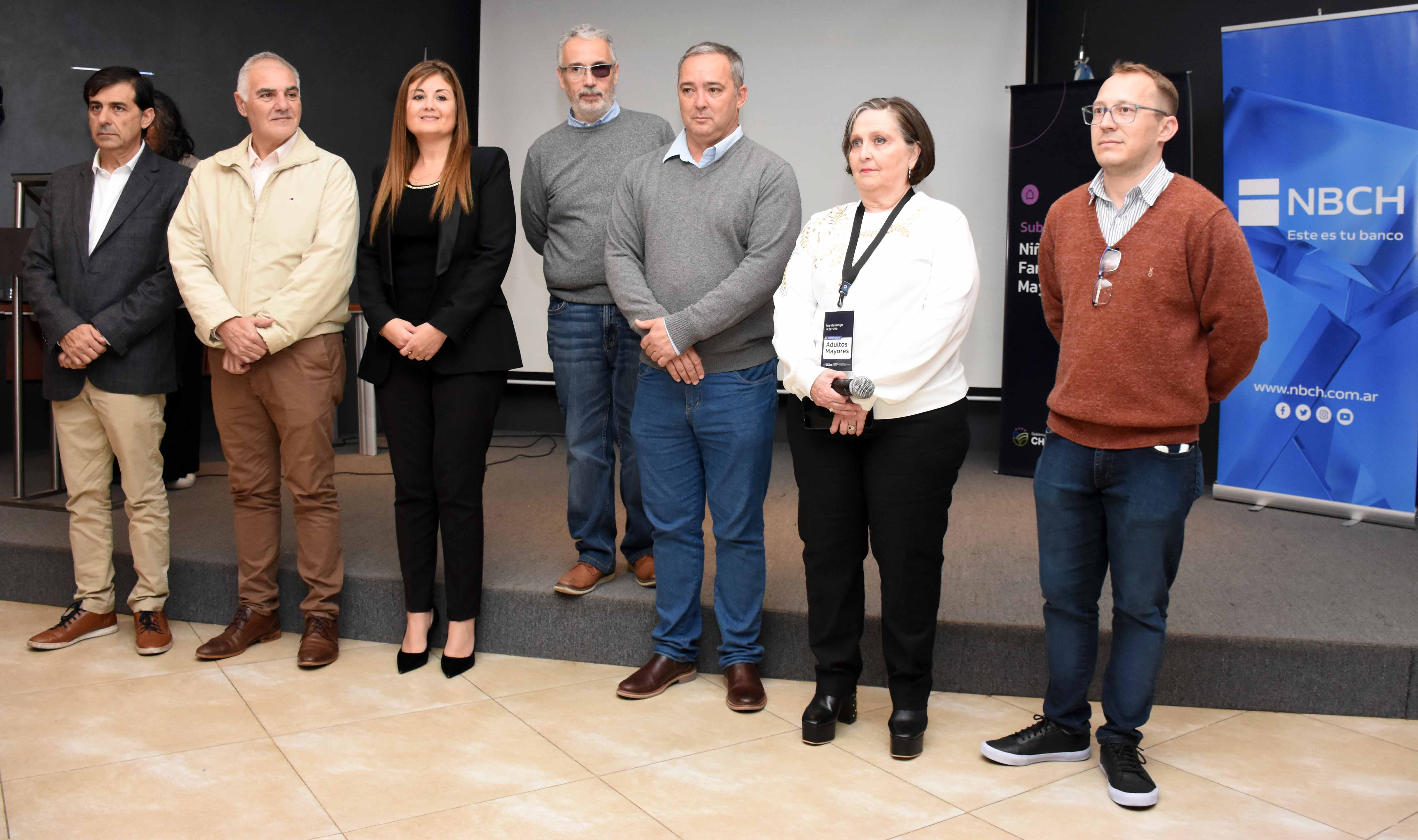 Con amplia convocatoria comenzó el ciclo de educación financiera para adultos mayores