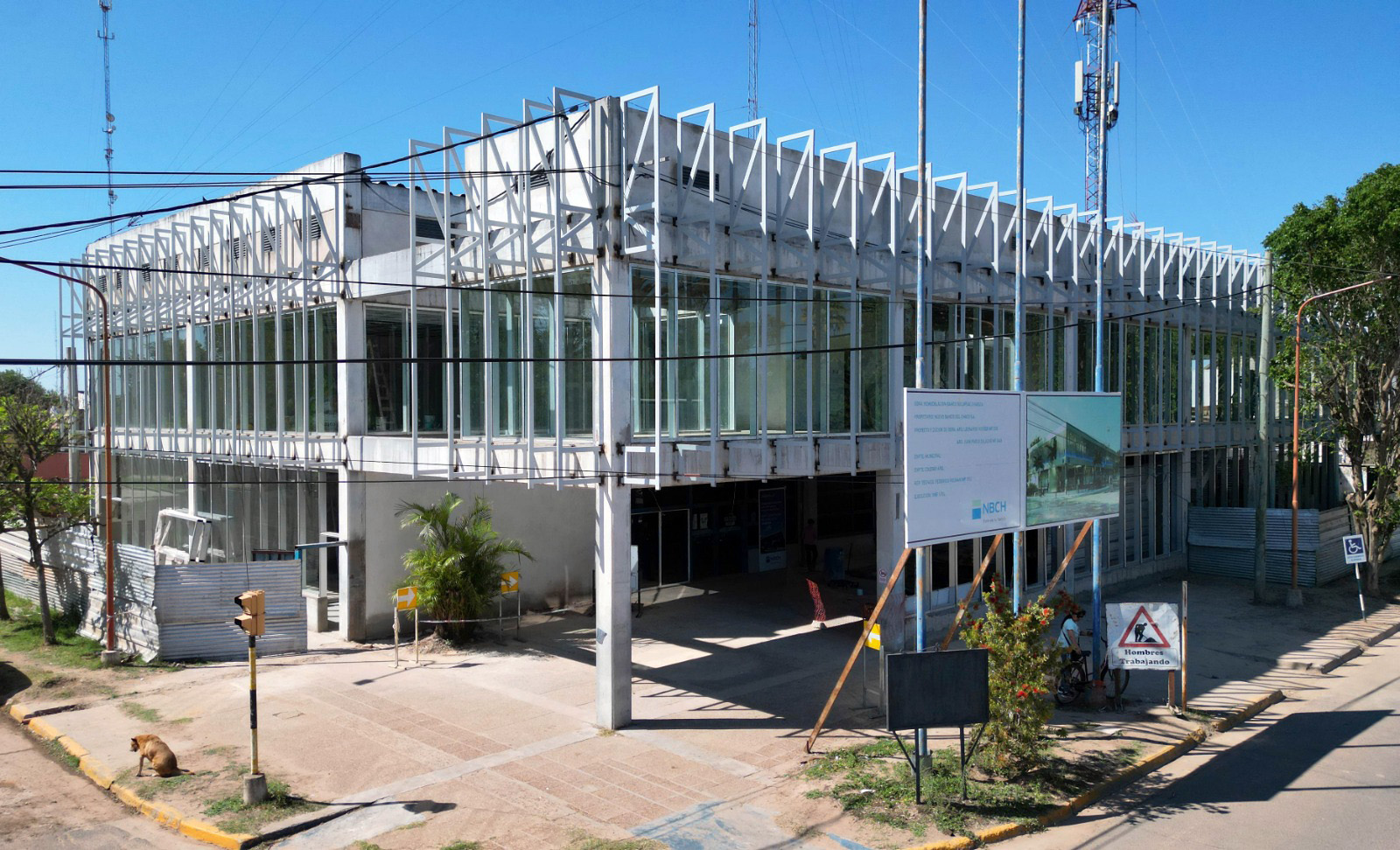 NBCH avanza con la remodelación de la sucursal en Charata y adapta la atención para mantener los servicios
